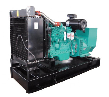 Un bon prix. Générateurs diesel Cummins d'urgence 6BTA 6BTA5.9-G2 en ligne