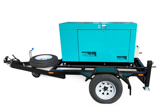 Un bon prix. Générateur diesel refroidi à l'eau de 450A 250KW type remorque avec moteur Perkins en ligne