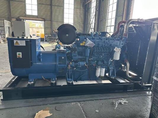 Un bon prix. 500 kW/625 KVA moteur Yuchai générateur diesel de type ouvert ensemble générateur de puissance en ligne