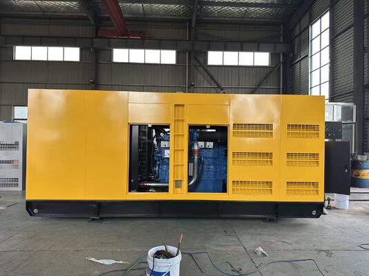 Un bon prix. Générateur de secours d'usine générateur diesel haute performance de 400 kW avec moteur Yuchai et alternateur Leroy Somer en ligne